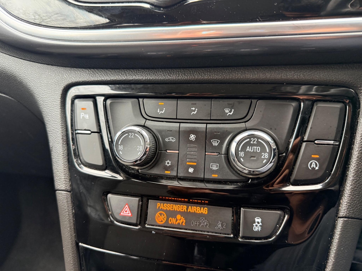 Used Vauxhall Mokka X 2017 for sale - 77793913: Photo 32