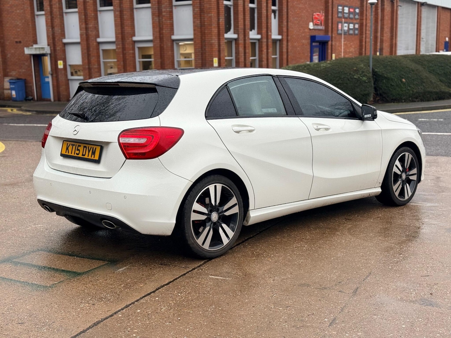 Used Mercedes-Benz A-Class 2015 for sale - 77292058: Photo 11