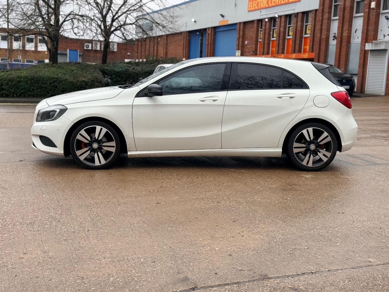 Used Mercedes-Benz A-Class 2015 for sale - 77292058: Photo 19