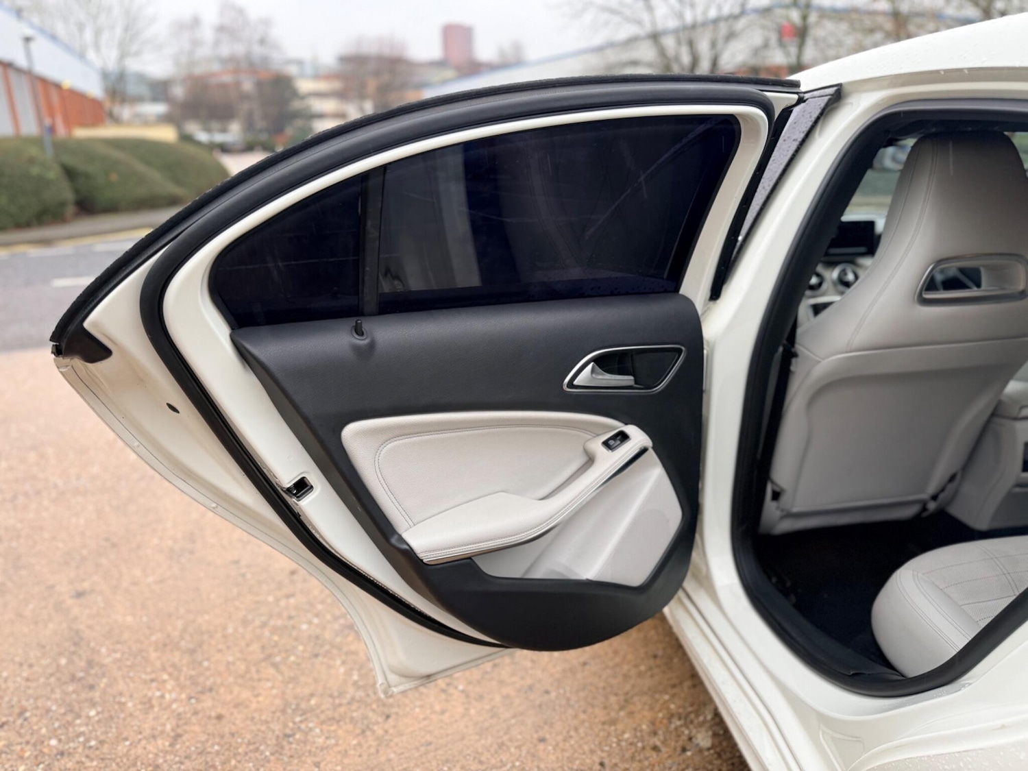 Used Mercedes-Benz A-Class 2015 for sale - 77292058: Photo 28