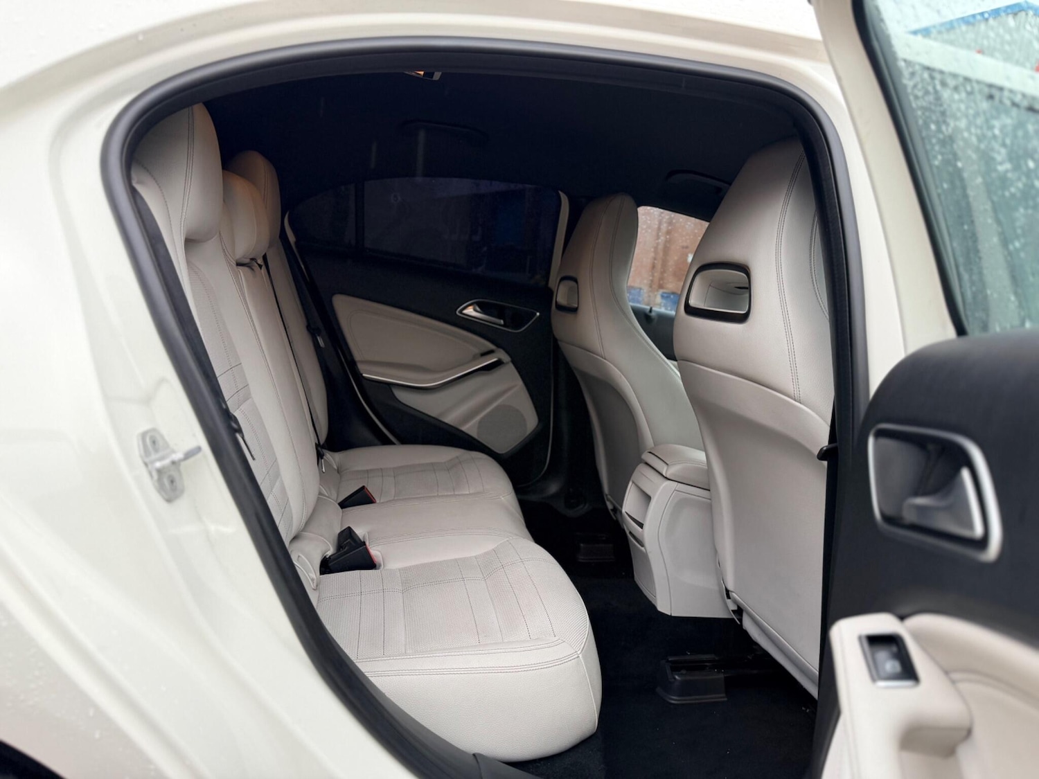 Used Mercedes-Benz A-Class 2015 for sale - 77292058: Photo 29