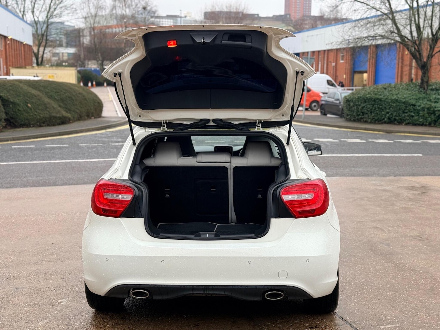 Used Mercedes-Benz A-Class 2015 for sale - 77292058: Photo 32