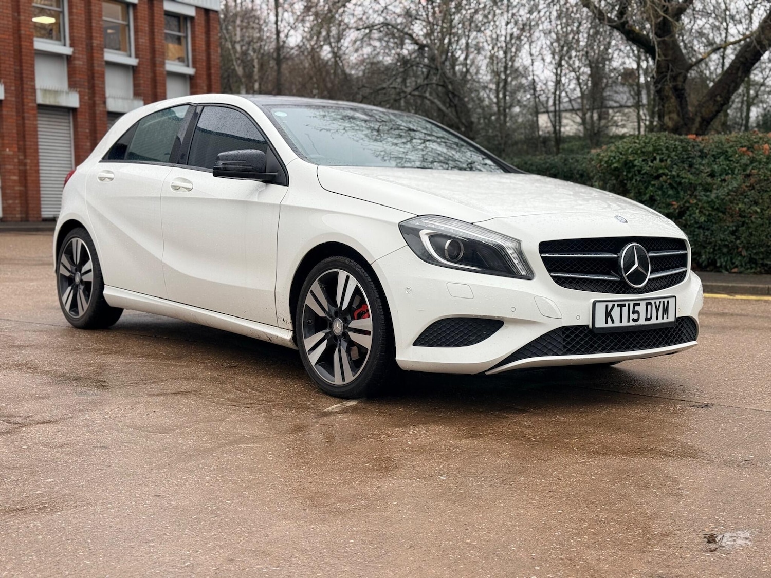 Used Mercedes-Benz A-Class 2015 for sale - 77292058: Photo 4