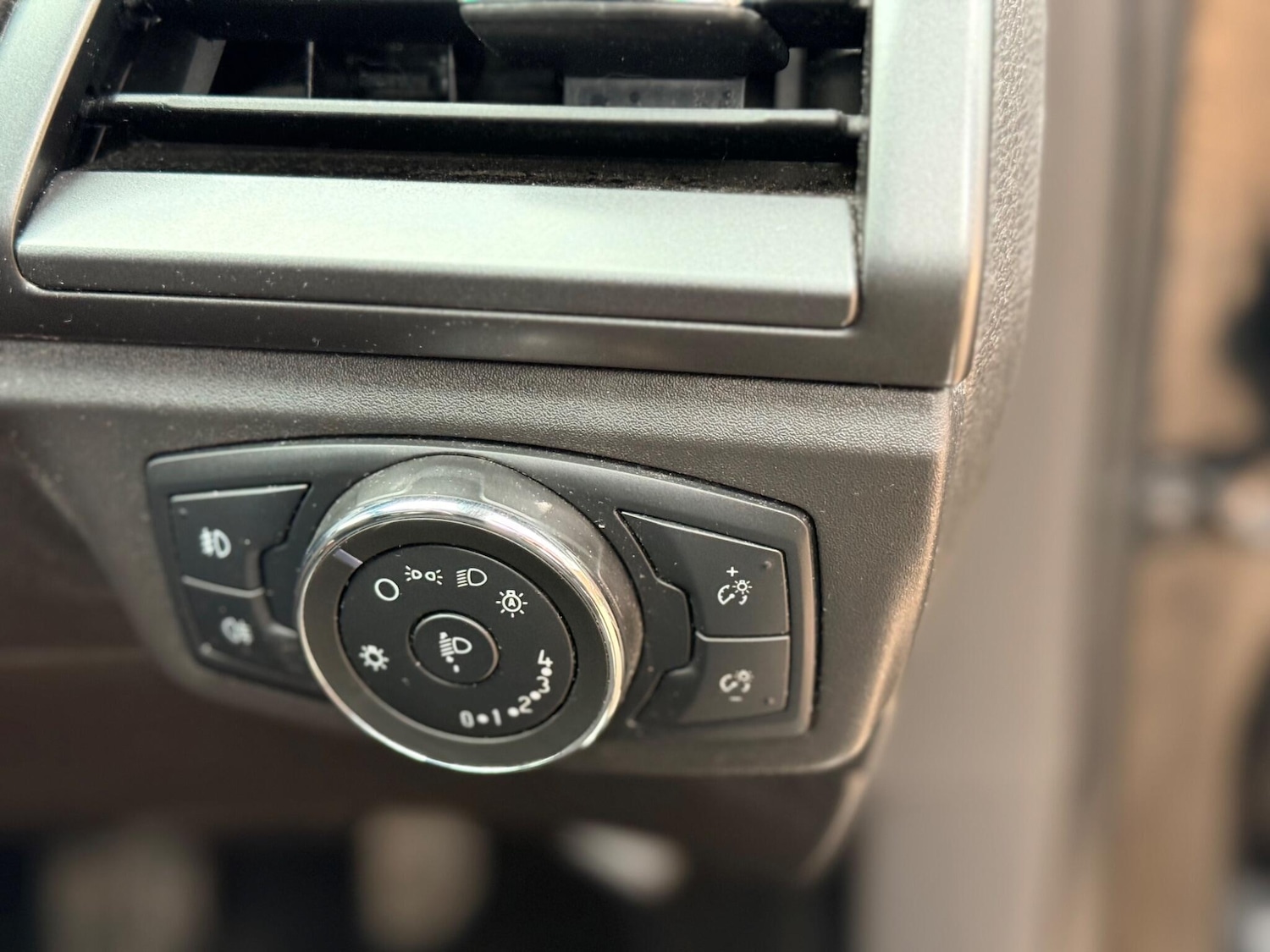 Used Ford Mondeo 2016 for sale - 77440517: Photo 20