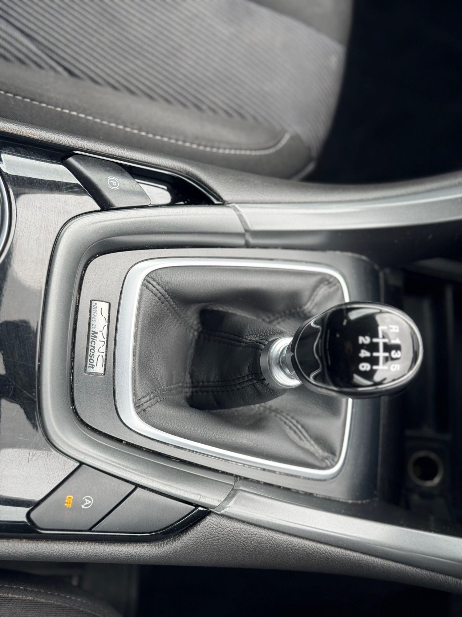 Used Ford Mondeo 2016 for sale - 77440517: Photo 39