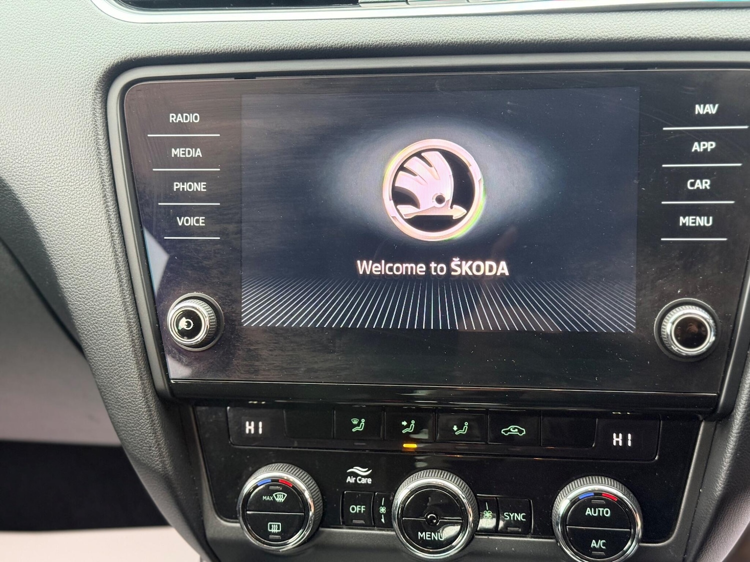 Used Skoda Octavia 2017 for sale - 77993737: Photo 31