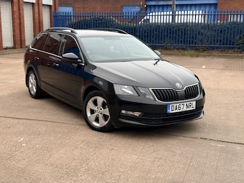 Used Skoda Octavia 2017 for sale - 77993737: Photo