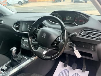 Used Peugeot 308 2014 for sale - 79794048: Photo