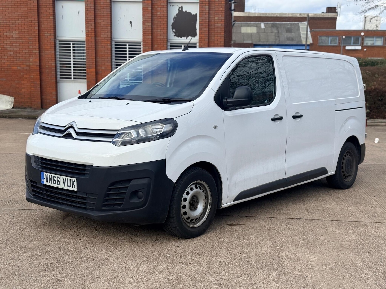 Used Citroen Dispatch 2017 for sale - 77799212: Photo 19