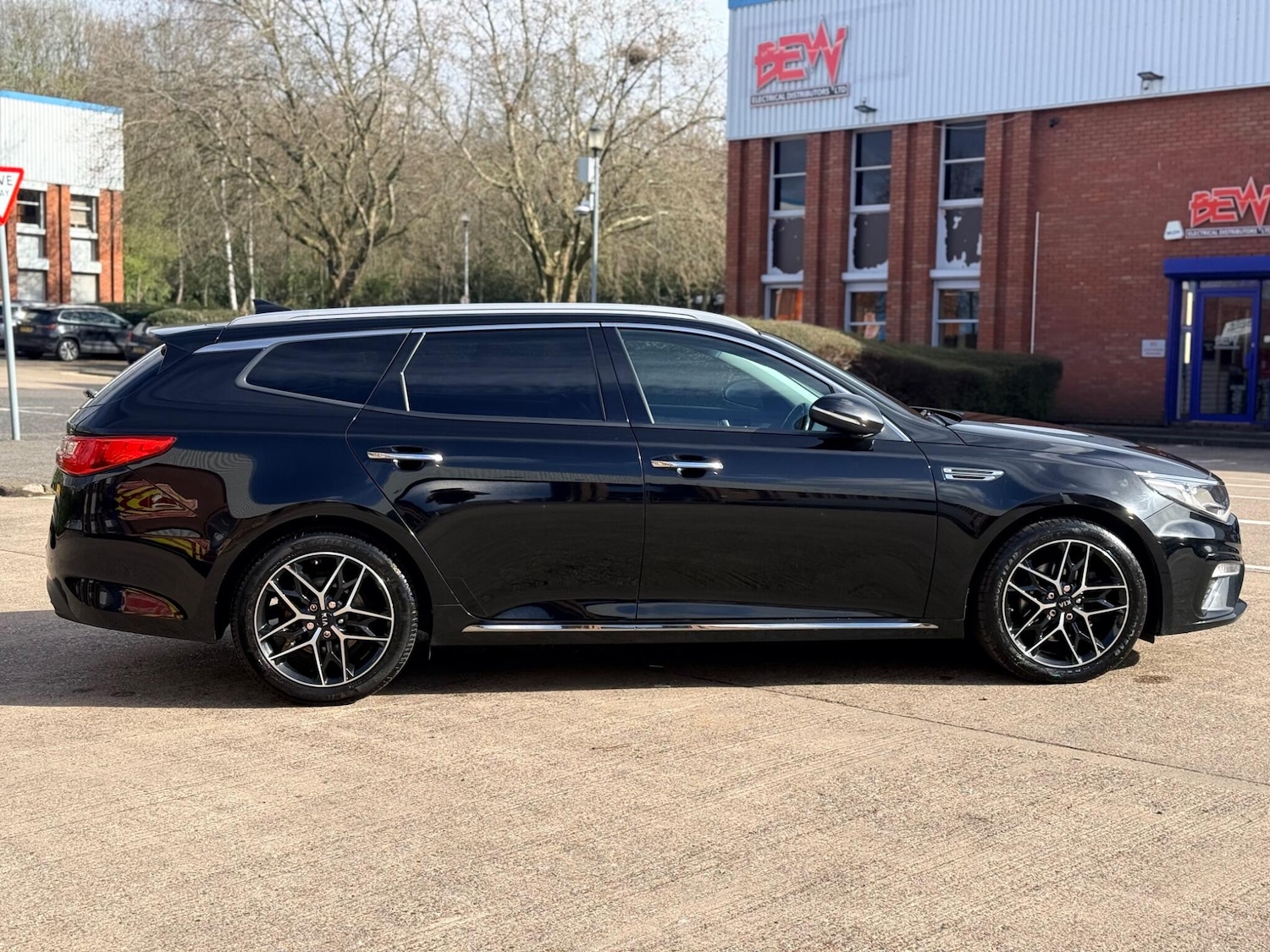 Used Kia Optima 2019 for sale - 77882108: Photo 26