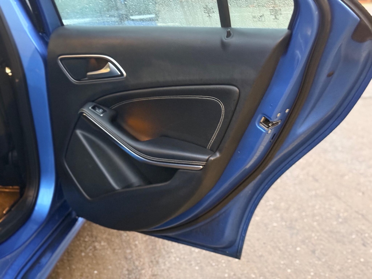 Used Mercedes-Benz A-Class 2017 for sale - 77267201: Photo 16