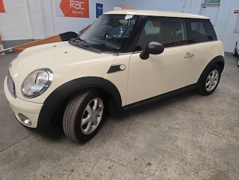 Used MINI Hatch 2010 for sale - 79277593: Photo