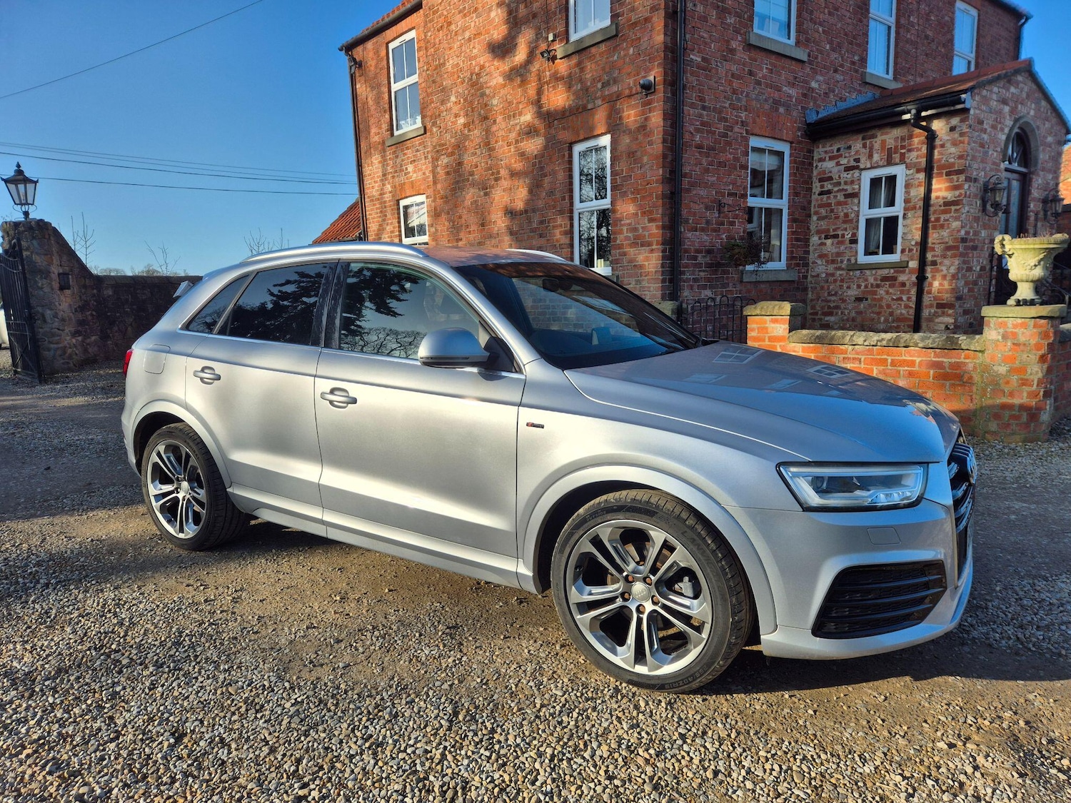 Used Audi Q3 2016 for sale - 78184636: Photo 2