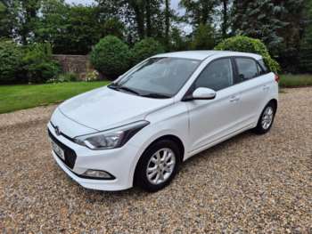 Used Hyundai i20 2017 for sale - 75318495: Photo