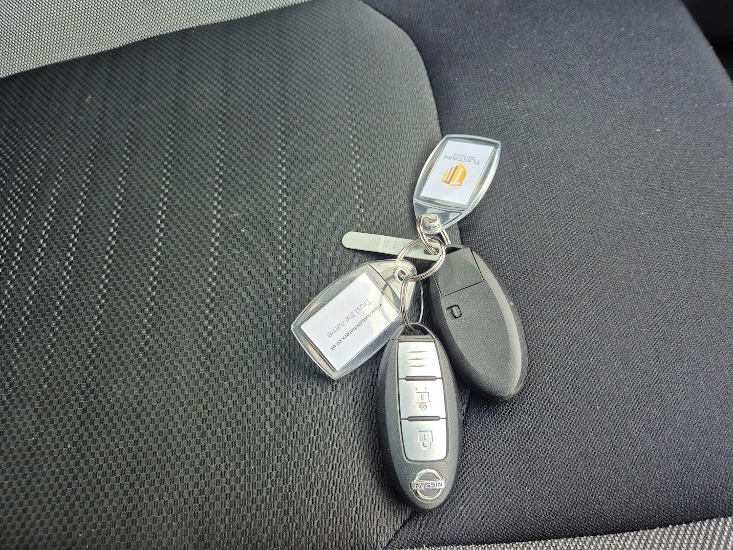 Used Nissan Qashqai 2017 for sale - 76994261: Photo 24