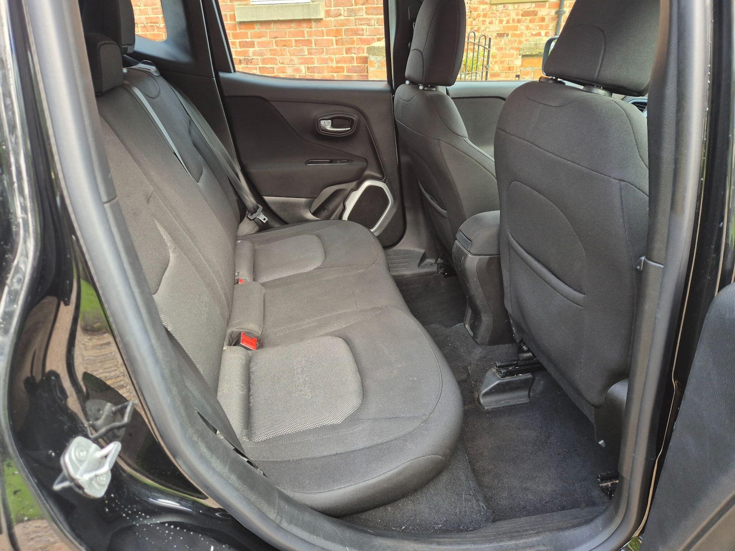 Used Jeep Renegade 2018 for sale - 76484985: Photo 15