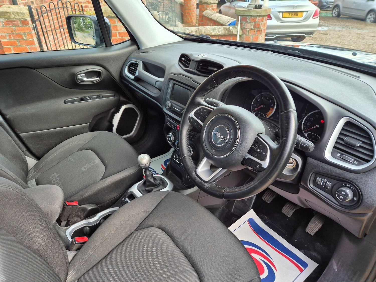 Used Jeep Renegade 2018 for sale - 76484985: Photo 19