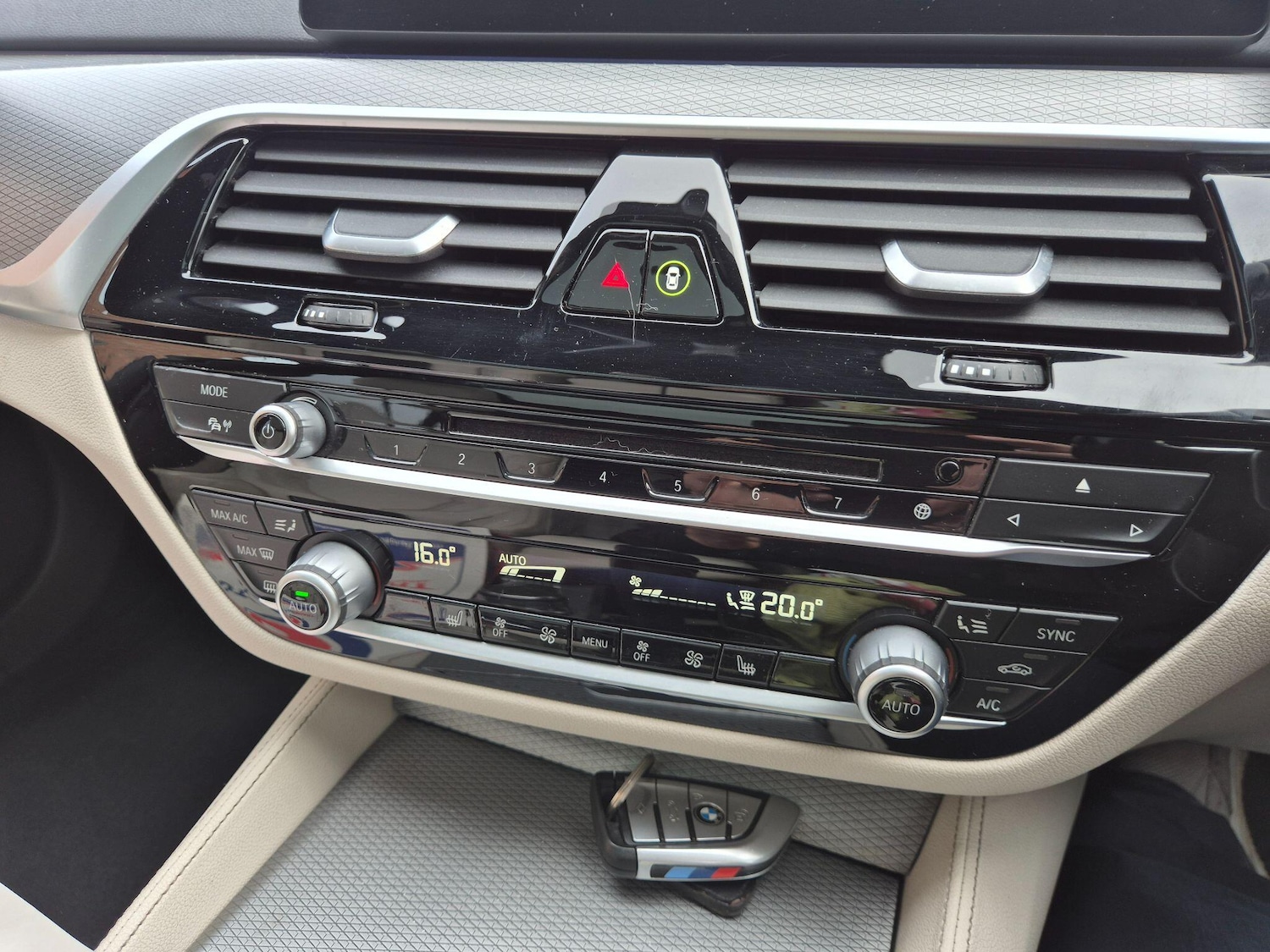 Used BMW 5 Series 2017 for sale - 78184420: Photo 26