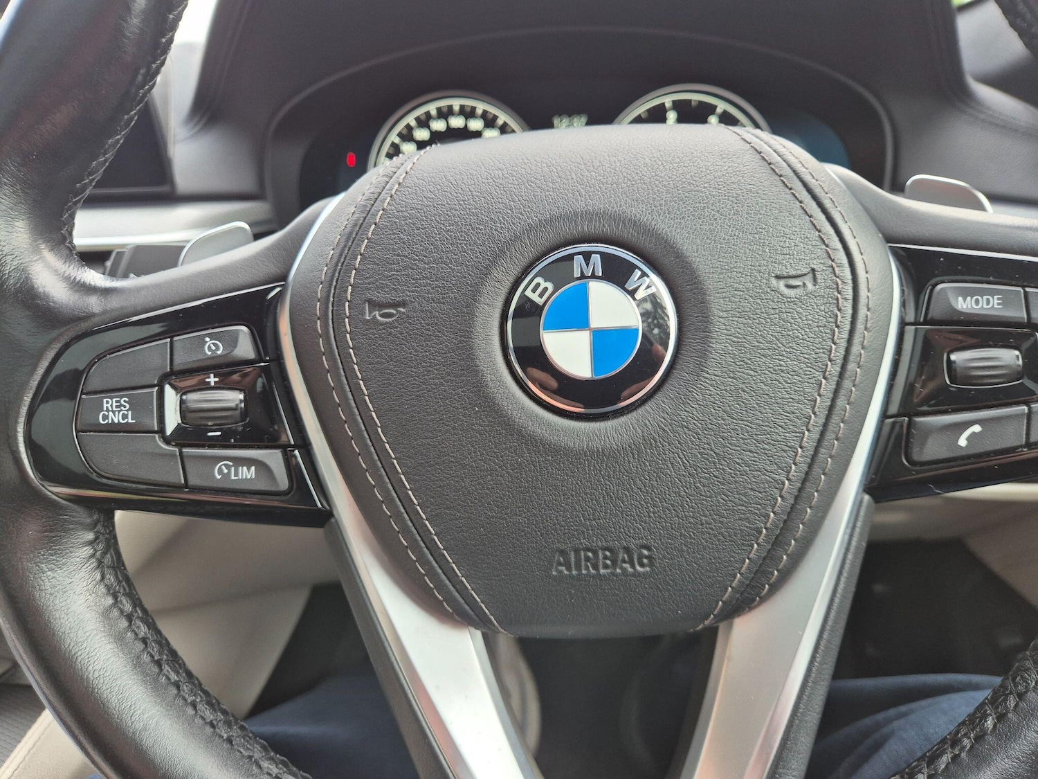 Used BMW 5 Series 2017 for sale - 78184420: Photo 28