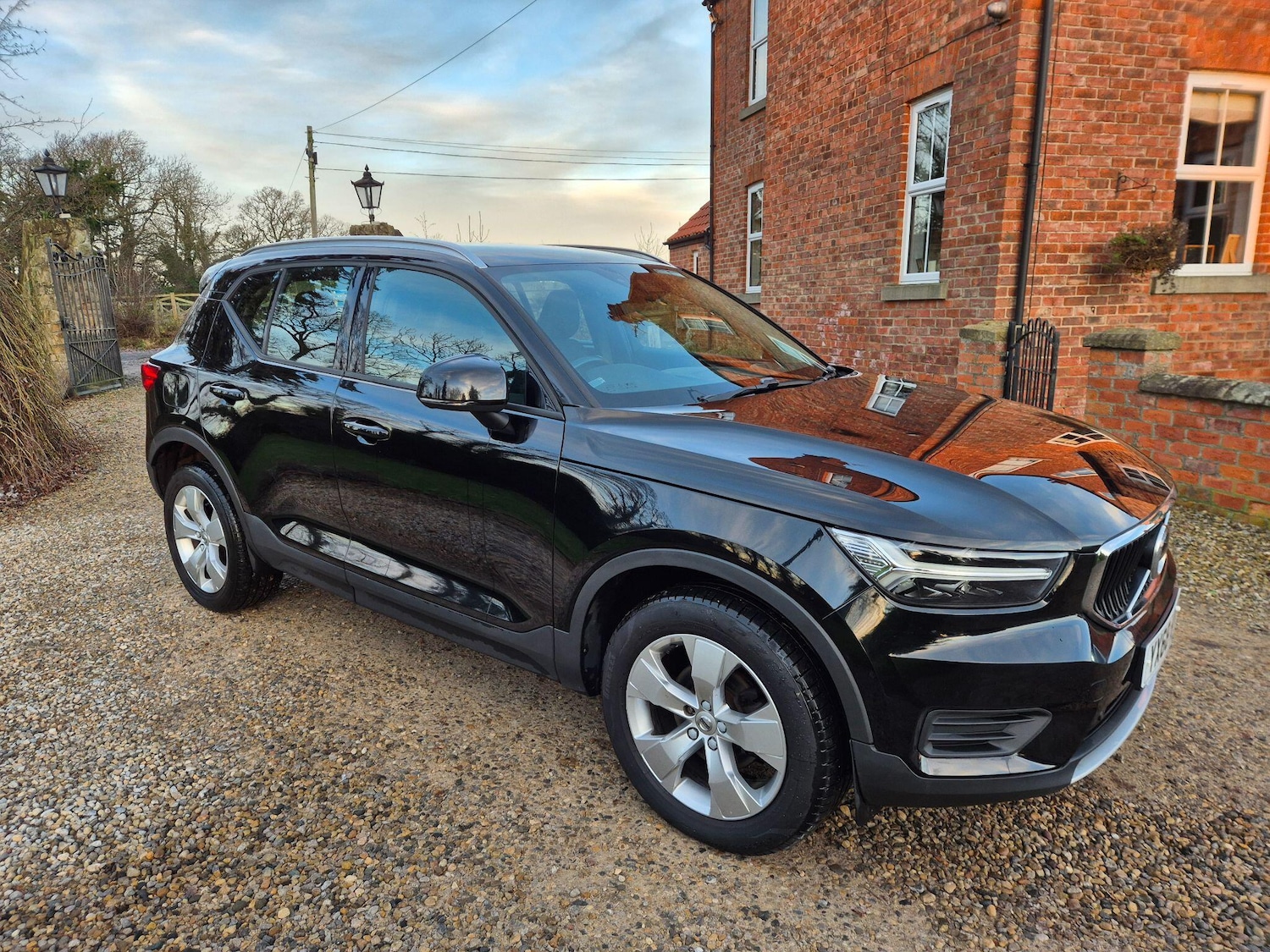 Used Volvo XC40 2018 for sale - 77155293: Photo 3