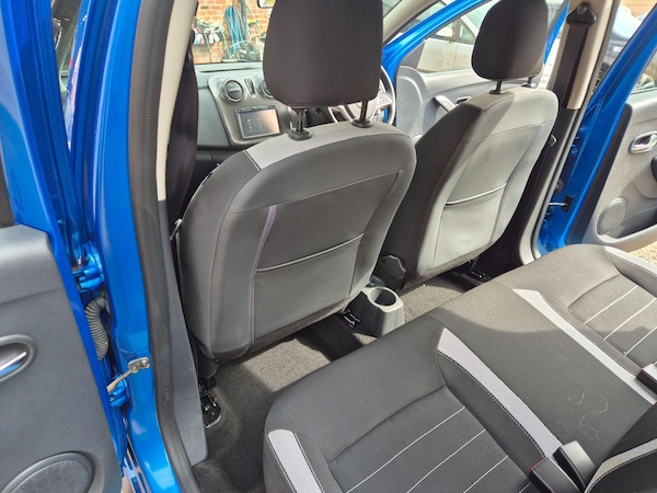 Used Dacia Sandero Stepway 2017 for sale - 75578077: Photo 11
