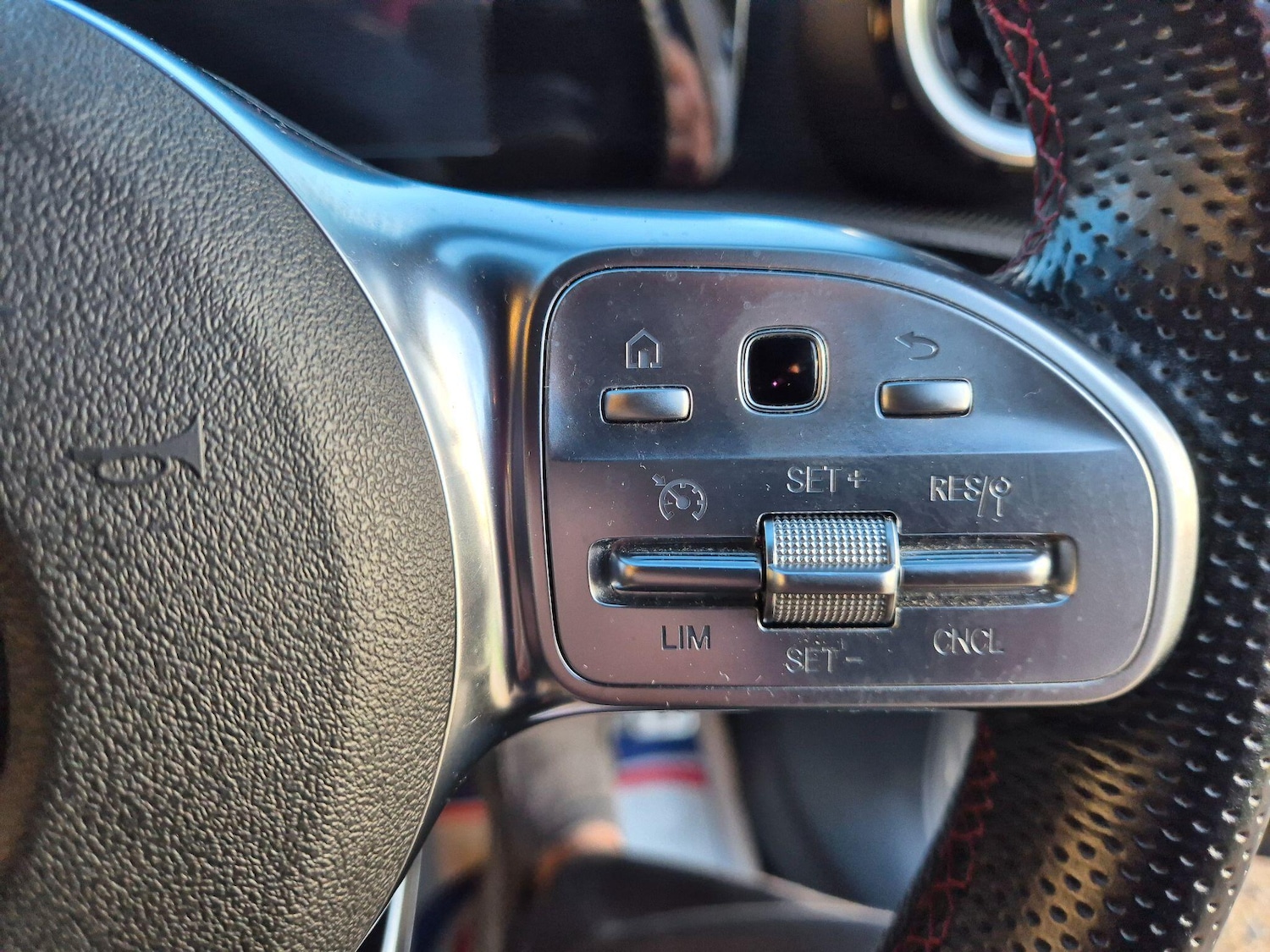 Used Mercedes-Benz A-Class 2019 for sale - 77091245: Photo 25