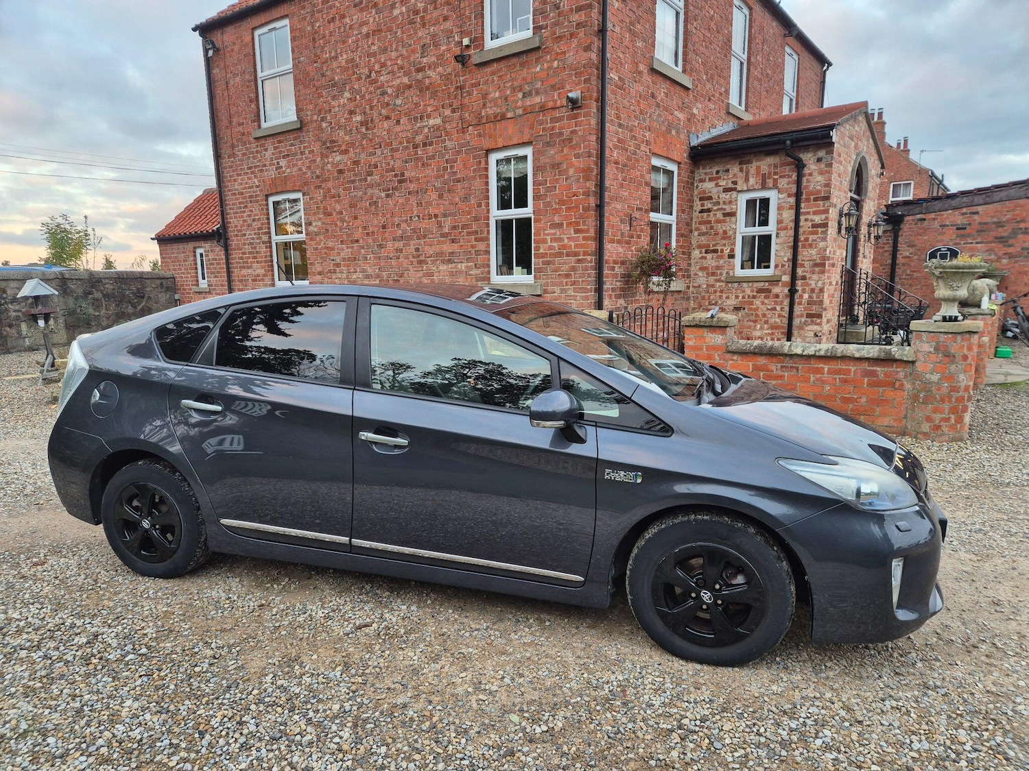 Used Toyota Prius 2013 for sale - 76294755: Photo 13