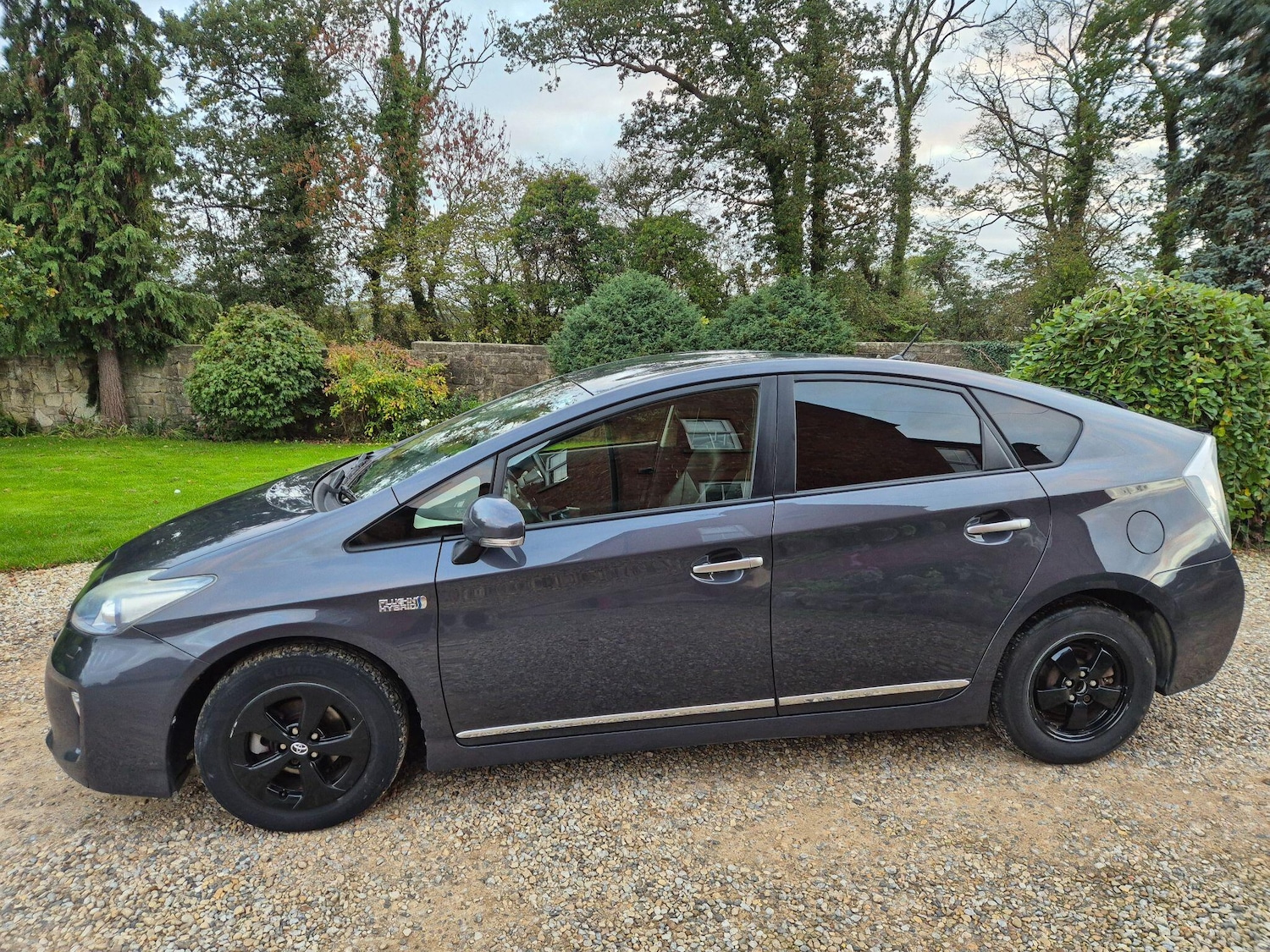 Used Toyota Prius 2013 for sale - 76294755: Photo 3