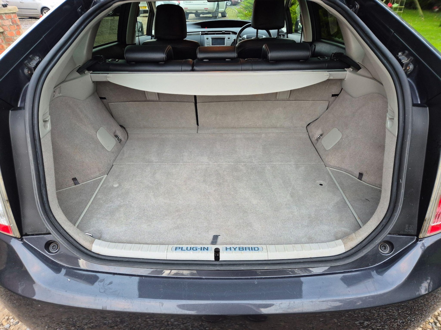 Used Toyota Prius 2013 for sale - 76294755: Photo 8