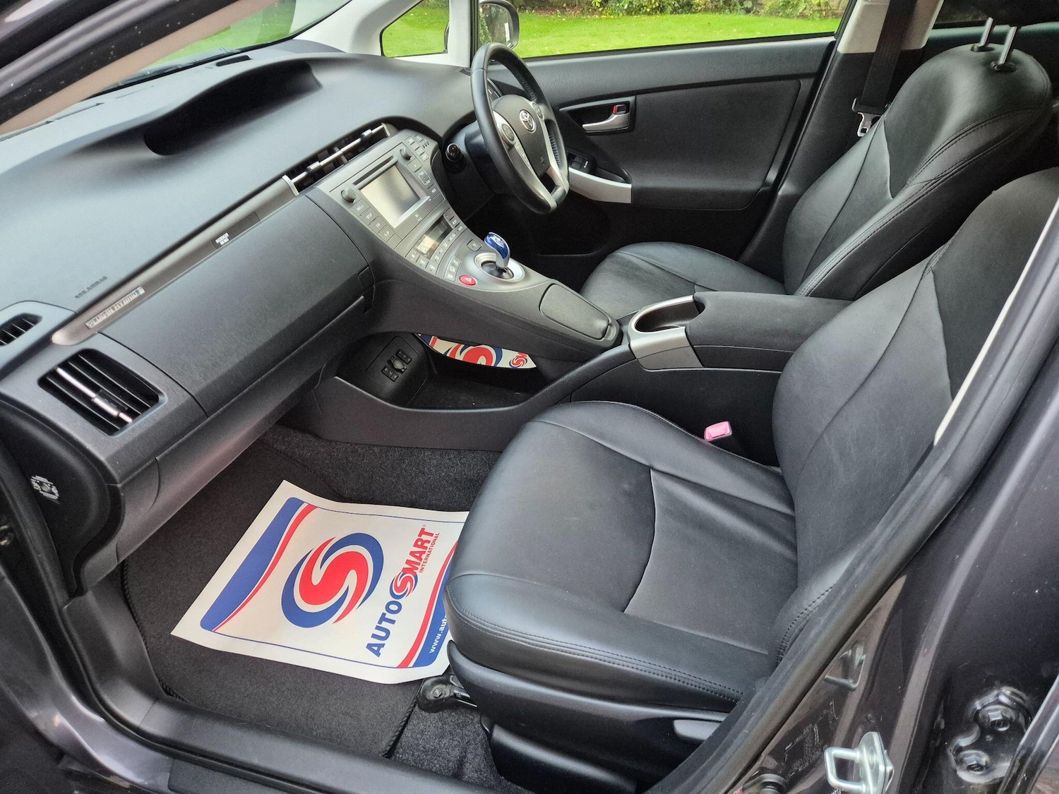 Used Toyota Prius 2013 for sale - 76294755: Photo 9