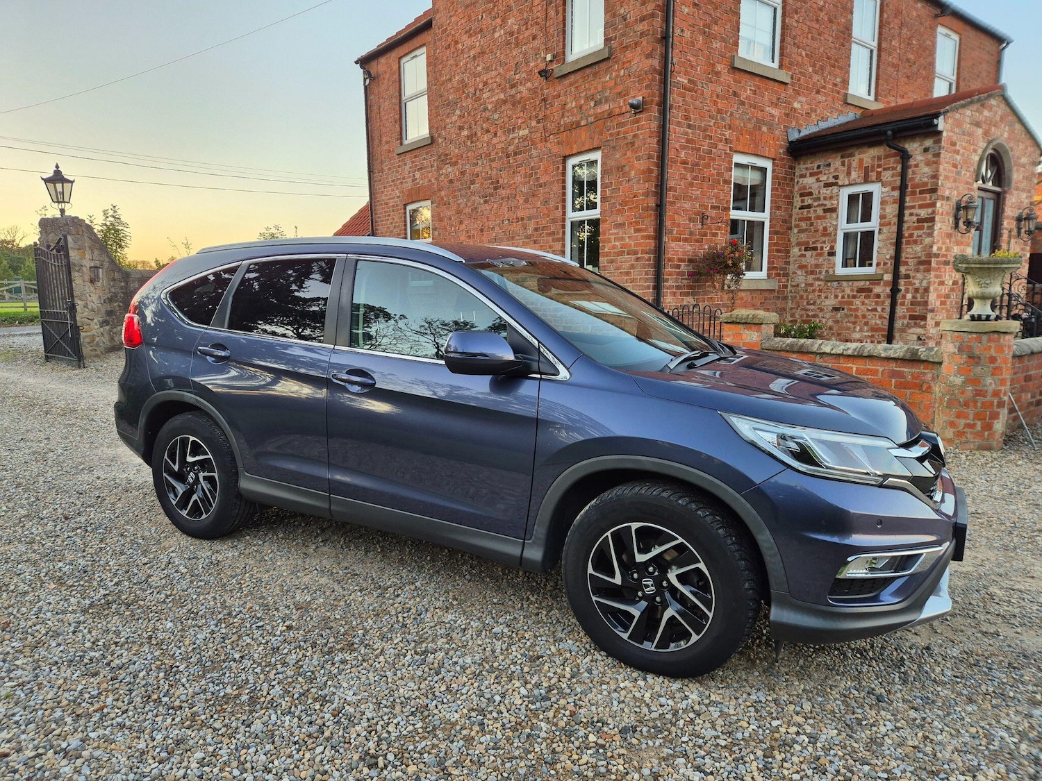 Used Honda CR-V 2017 for sale - 76072858: Photo 10