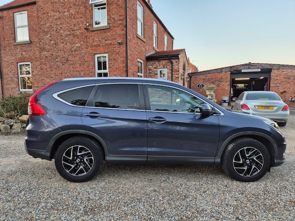 Used Honda CR-V 2017 for sale - 76072858: Photo 9