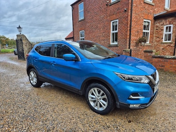 Used Nissan Qashqai 2017 for sale - 76472936: Photo