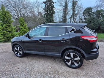 Used Nissan Qashqai 2015 for sale - 78184715: Photo