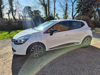 Used Renault Clio 2014 for sale - 77737976: Photo