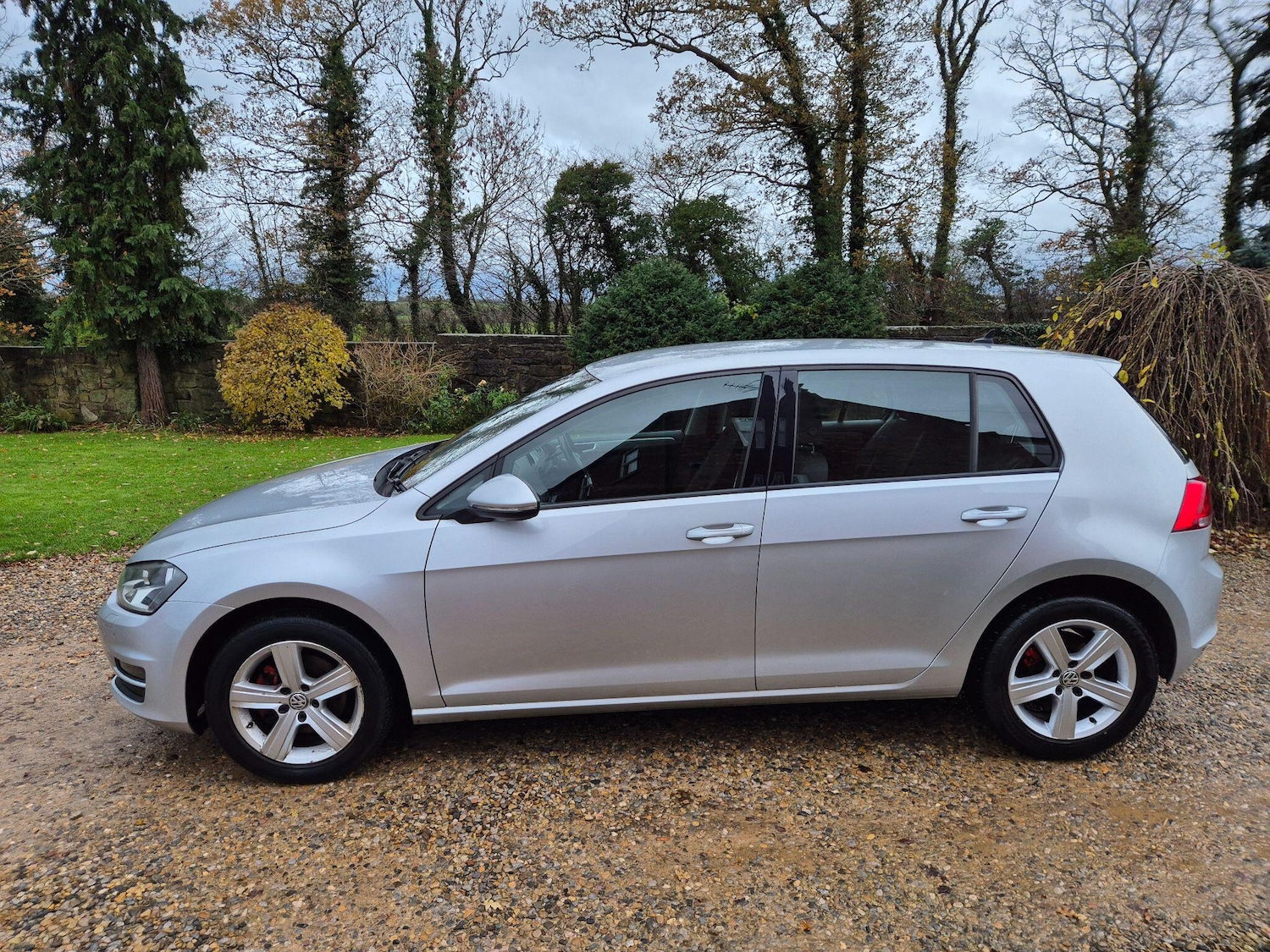 Used Volkswagen Golf 2017 for sale - 76772175: Photo 3