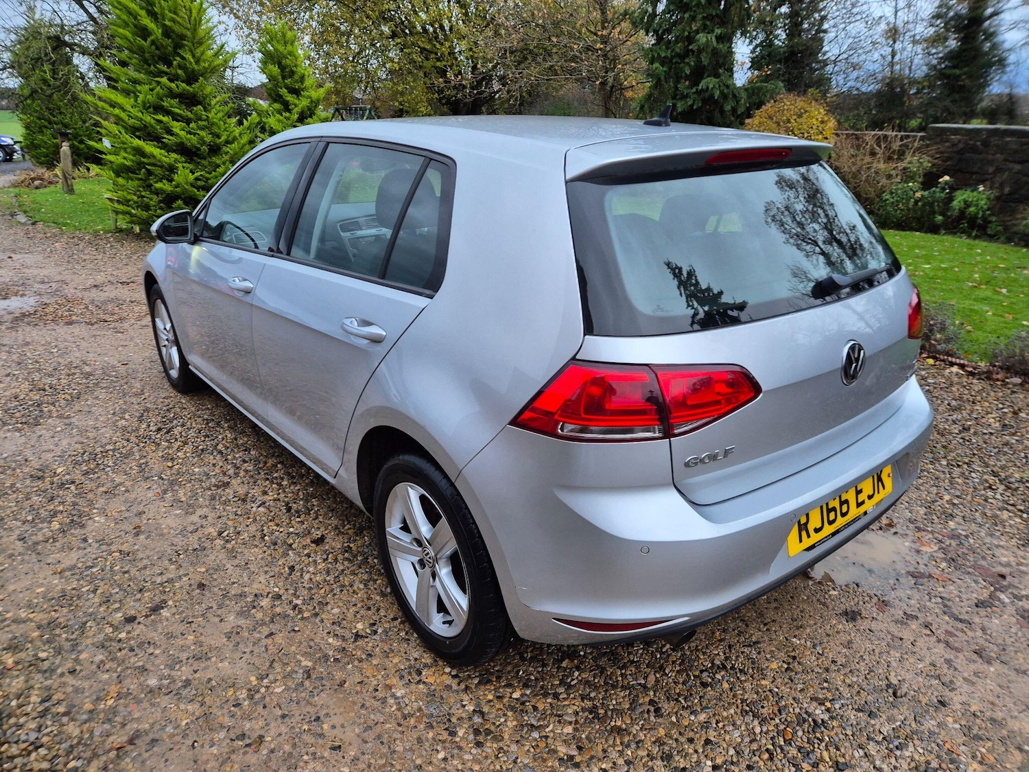 Used Volkswagen Golf 2017 for sale - 76772175: Photo 5