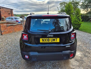 Used Jeep Renegade 2017 for sale - 76992363: Photo