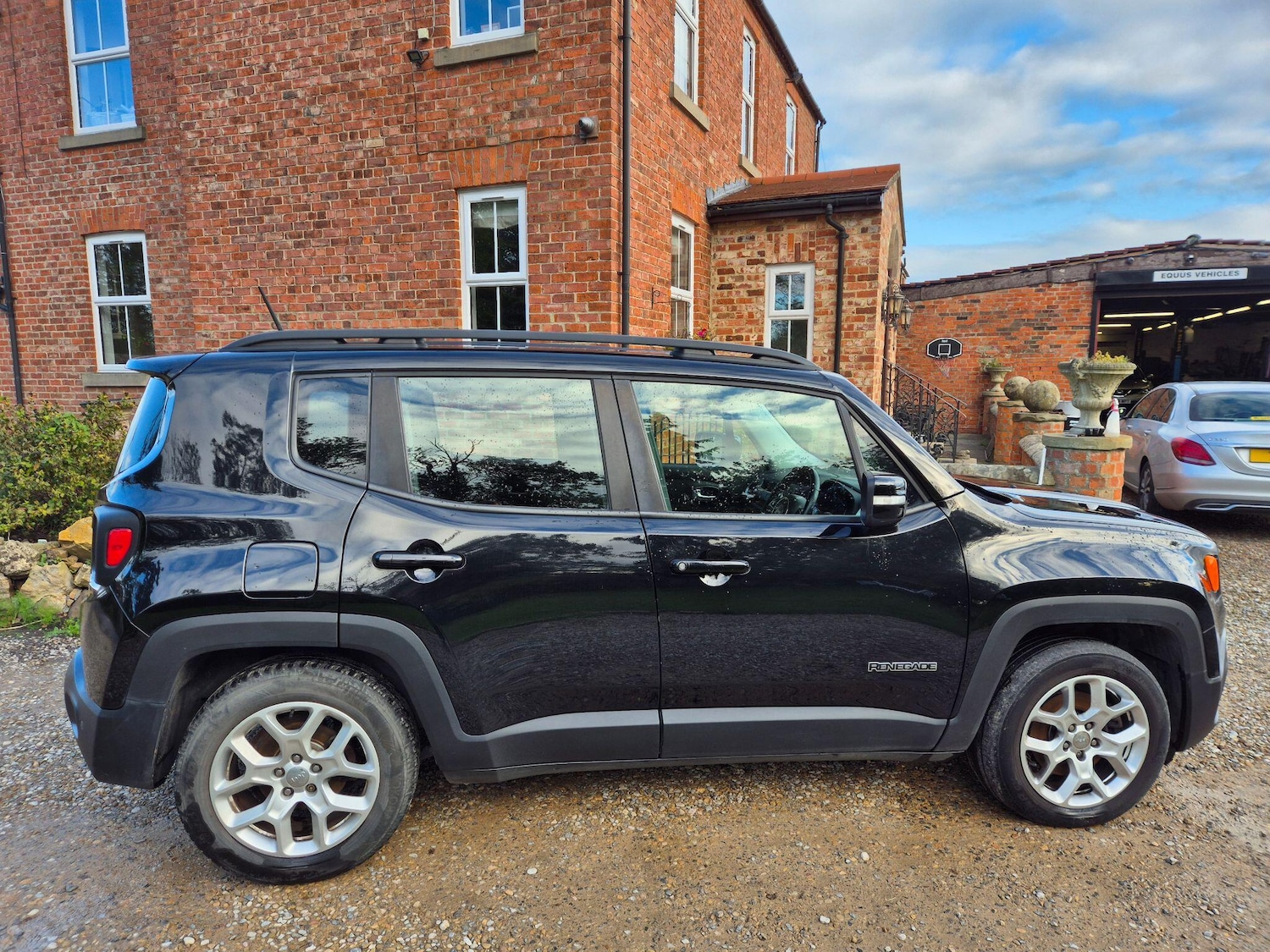 Used Jeep Renegade 2018 for sale - 76992363: Photo 7