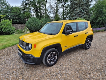 Used Jeep Renegade 2015 for sale - 79076161: Photo