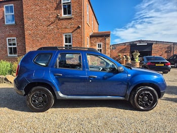 Used Dacia Duster 2013 for sale - 79780890: Photo