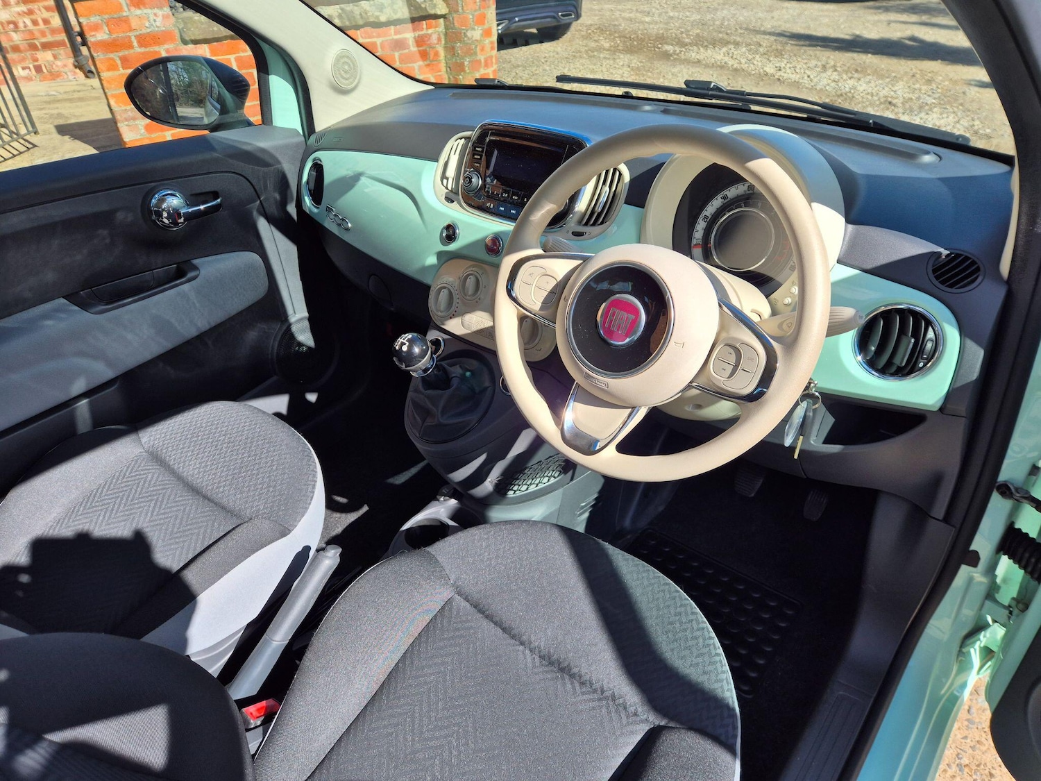 Used Fiat 500 2016 for sale - 78019989: Photo 2