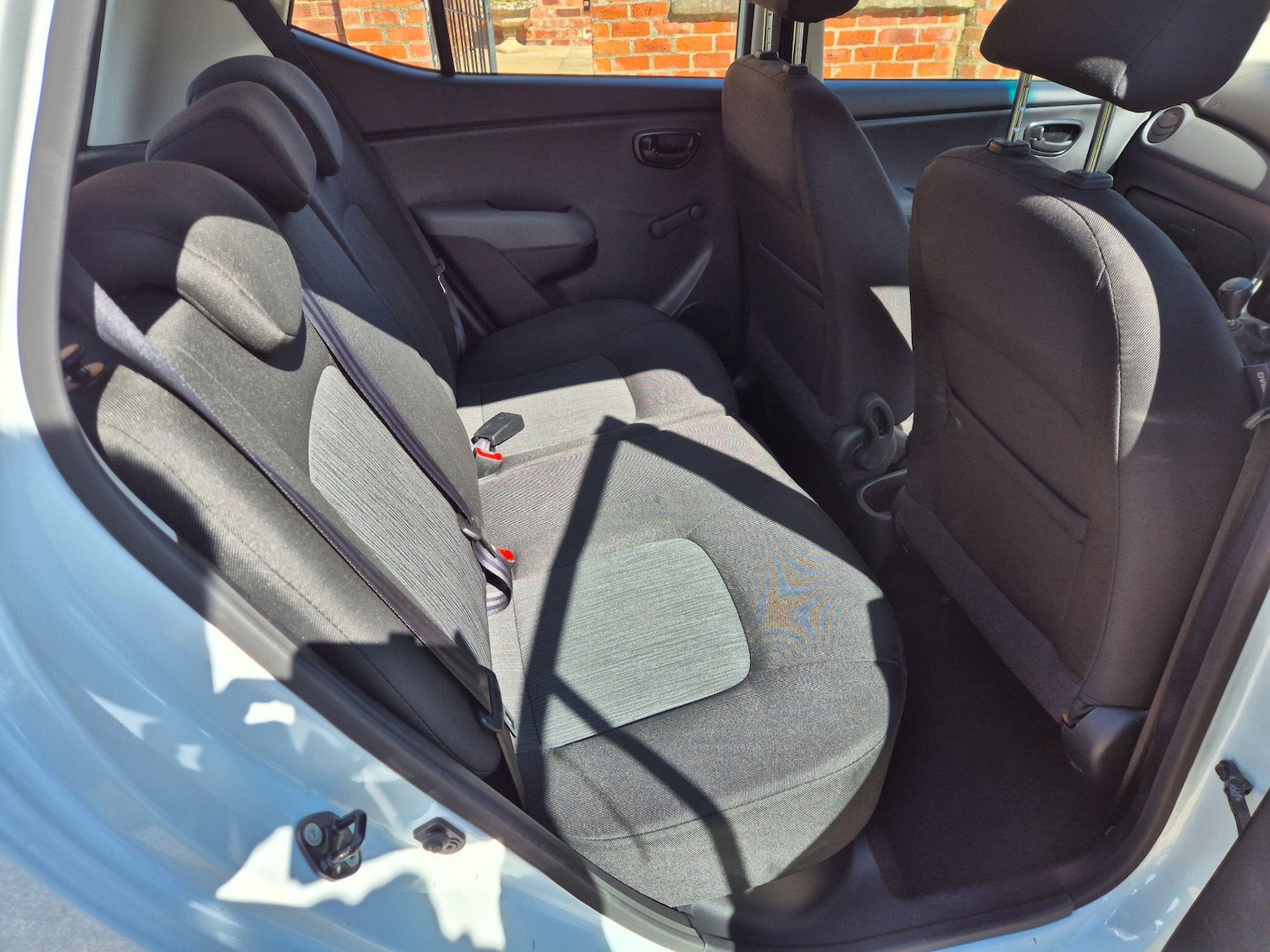 Used Hyundai i10 2013 for sale - 78185740: Photo 13