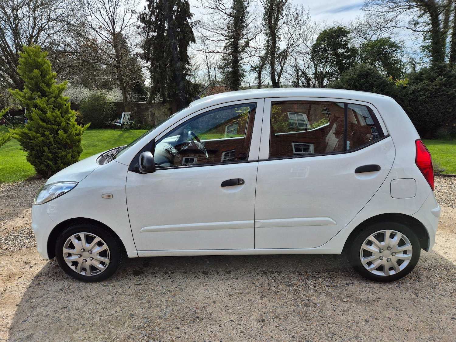 Used Hyundai i10 2013 for sale - 78185740: Photo 4