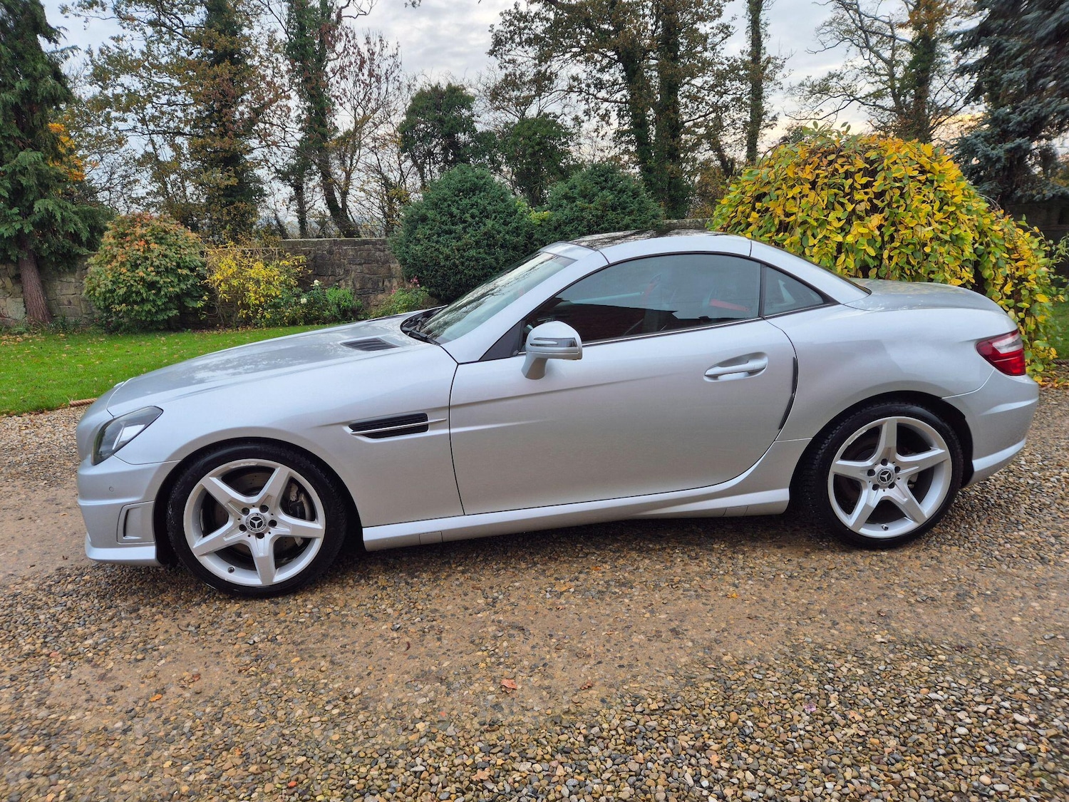 Used Mercedes-Benz SLK 2015 for sale - 76511930: Photo 6