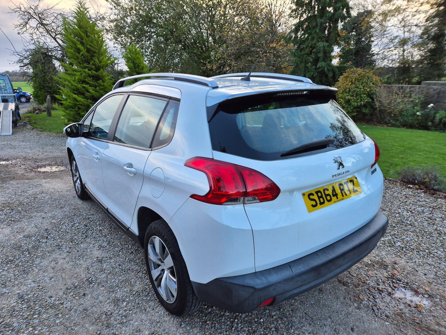 Used Peugeot 2008 2014 for sale - 76992286: Photo 4