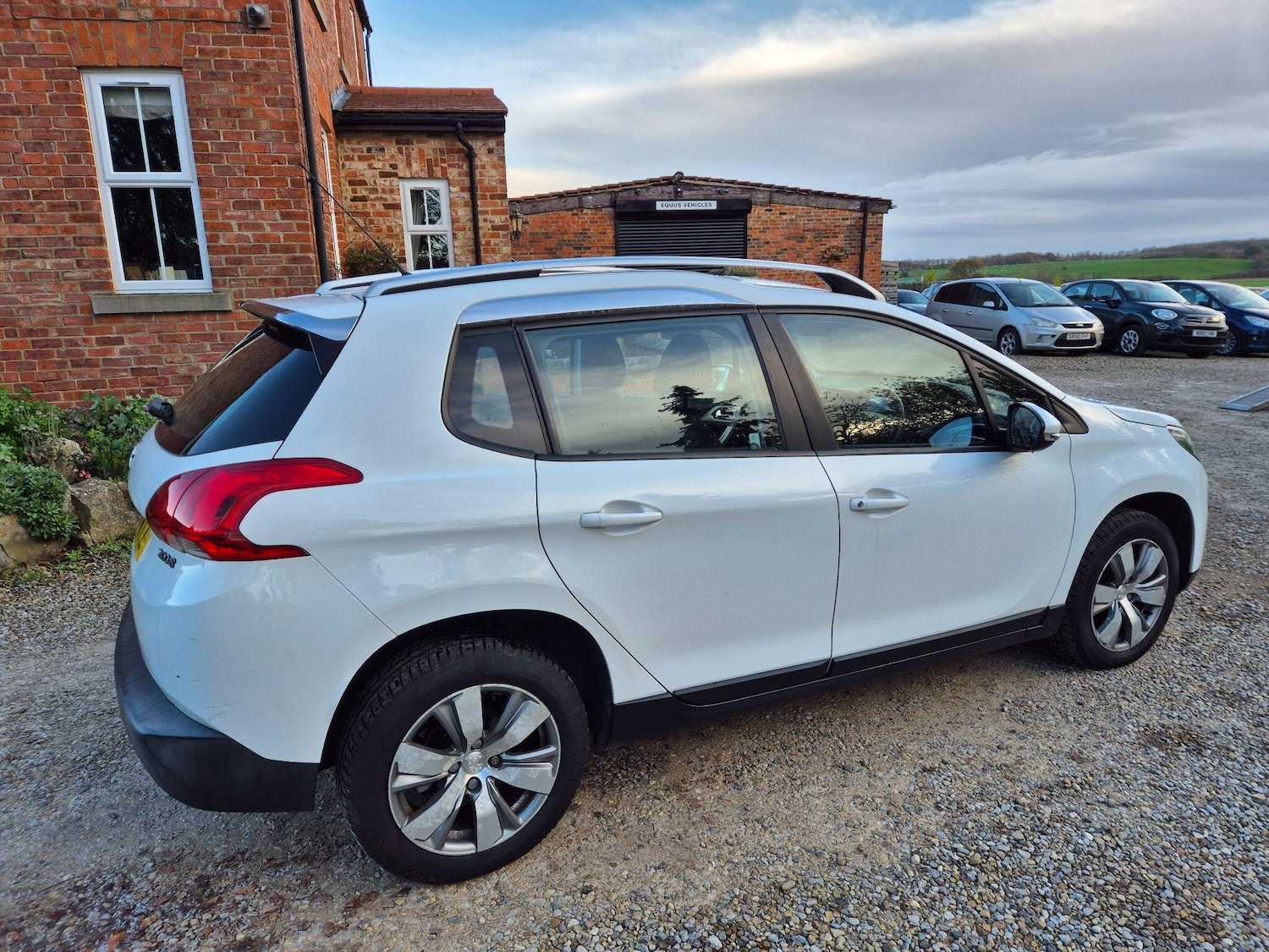 Used Peugeot 2008 2014 for sale - 76992286: Photo 6