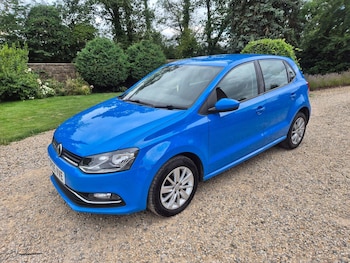Used Volkswagen Polo 2015 for sale - 79316022: Photo