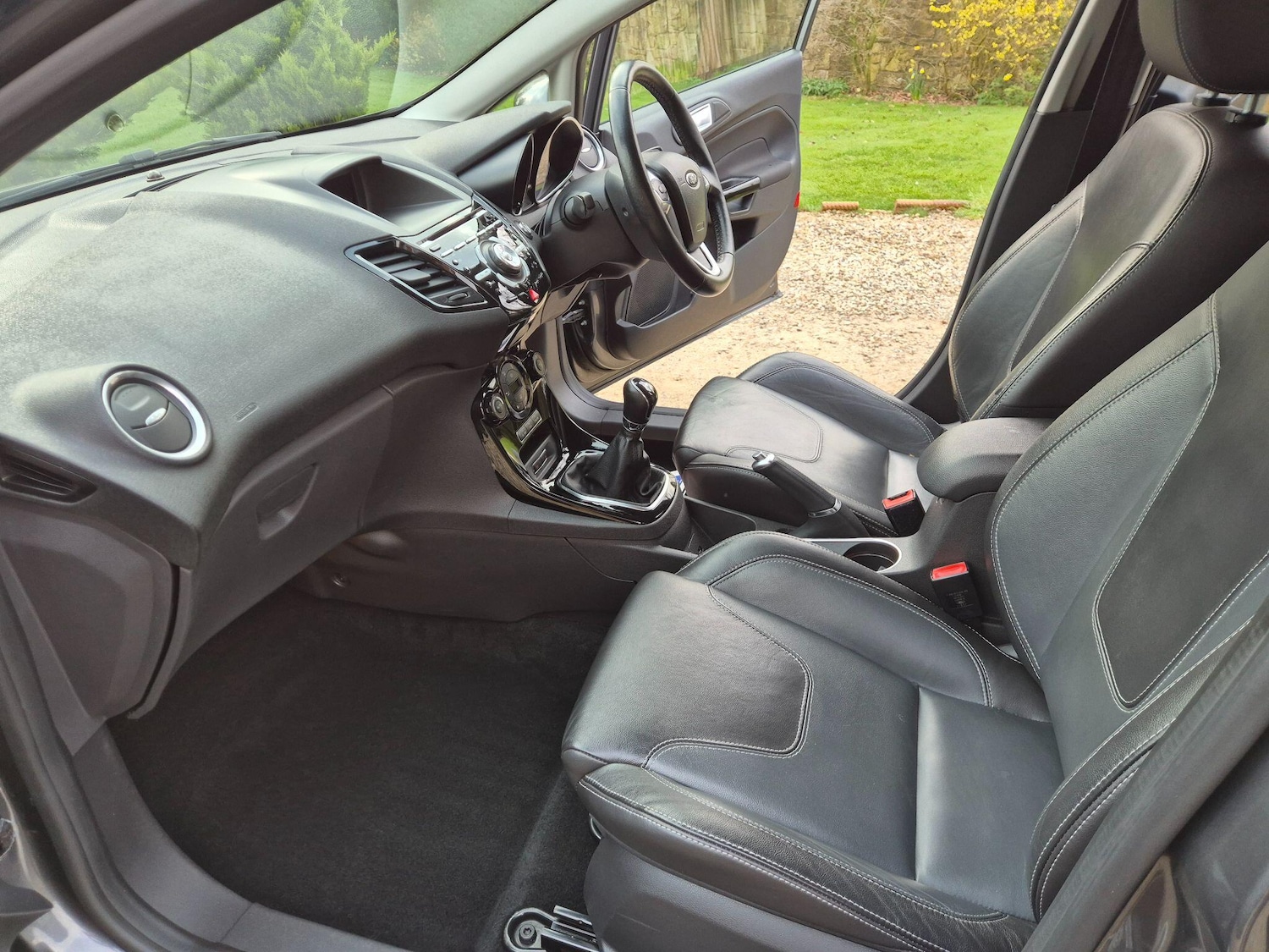 Used Ford Fiesta 2016 for sale - 78185094: Photo 13