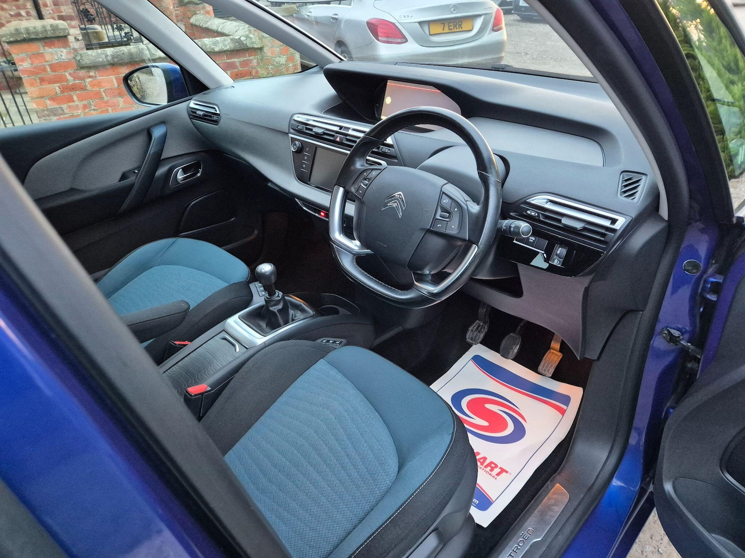 Used Citroen Grand C4 Picasso 2016 for sale - 77723011: Photo 2